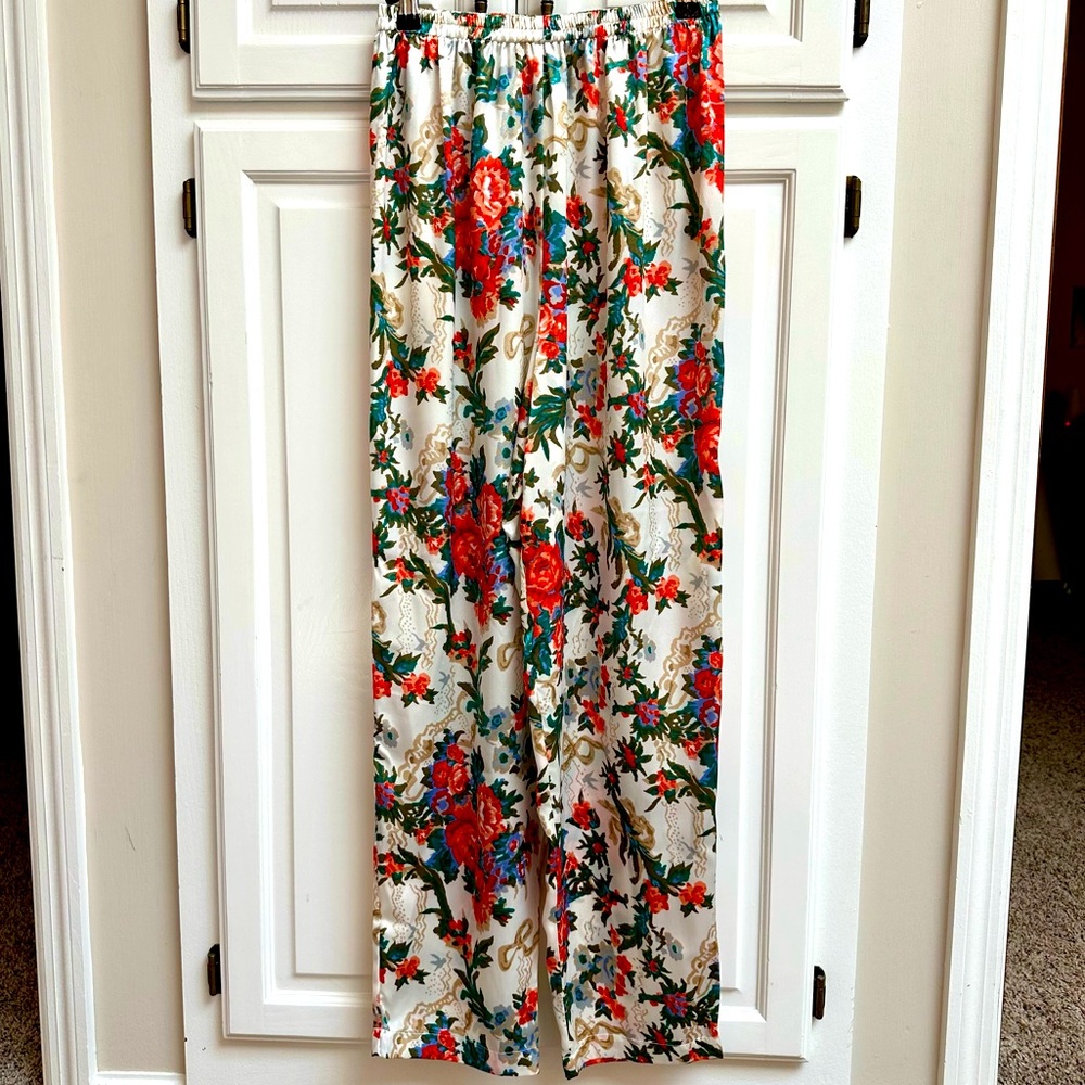 Vintage Victoria’s Secret Gold Label Floral Slinky Pajama Pants Size Small